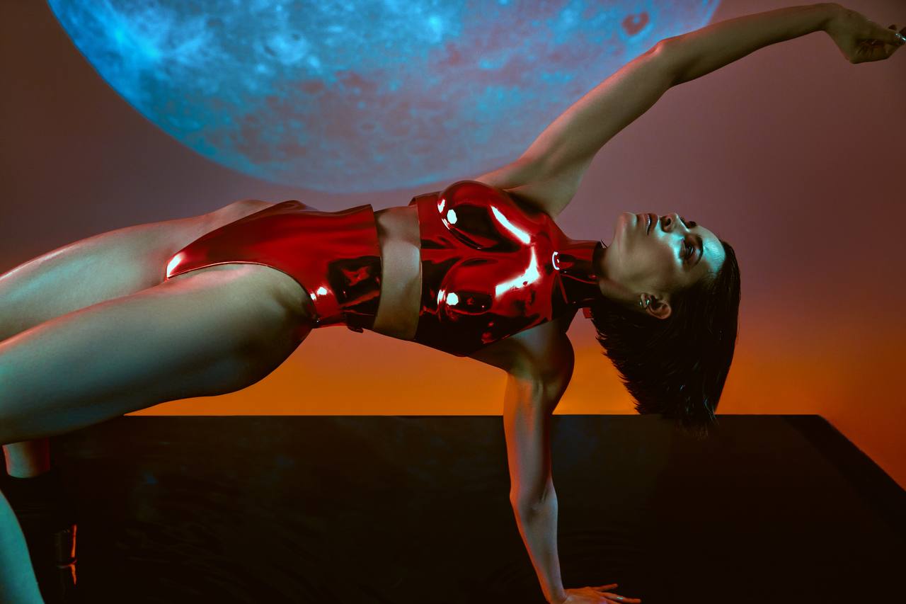 Ultranova, LACQUERED CHROME ACRYLIC ANATOMICAL BREASTPLATE, TOM FORD