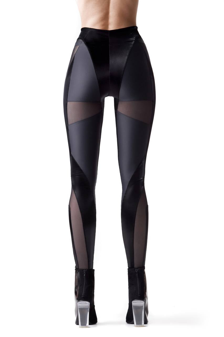 ULTRANOVA, ULTRA NOVA, MUGLER, FUTURISTIC LEGGINGS, Ultranova, ultranova.brand, CYBORG BREASTPLATE SUIT, CYBORG , TOM FORD, FUTURISTIC