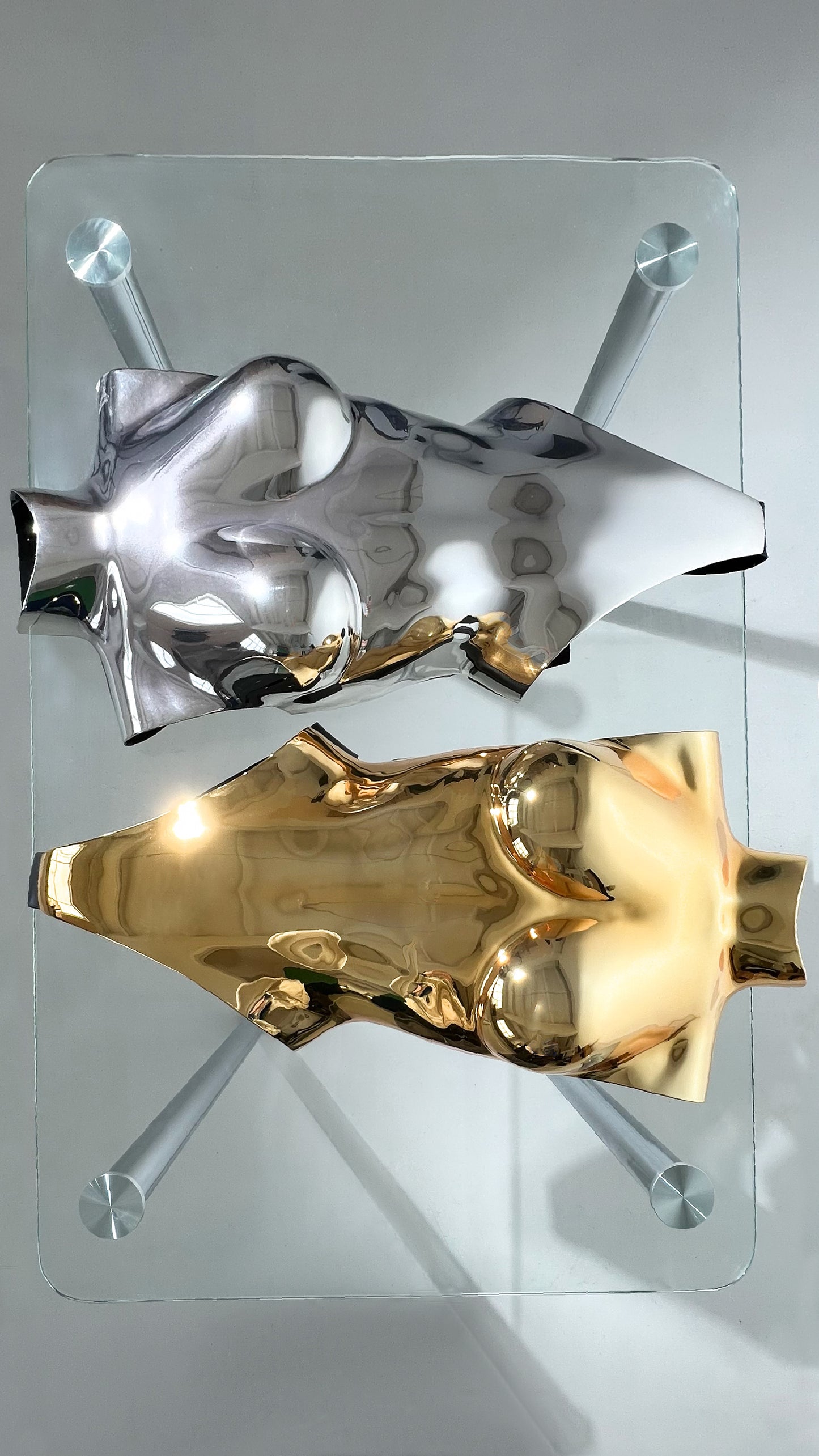 FUTURIST LACQUERED BREASTPLATE IN GOLD — HANDCRAFTED AVANT-GARDE ARMOR