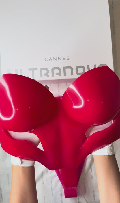 ICON DÉCOLLETÉ SET – SCULPTED FORM SYSTEM WITH SIGNATURE CUTOUTS